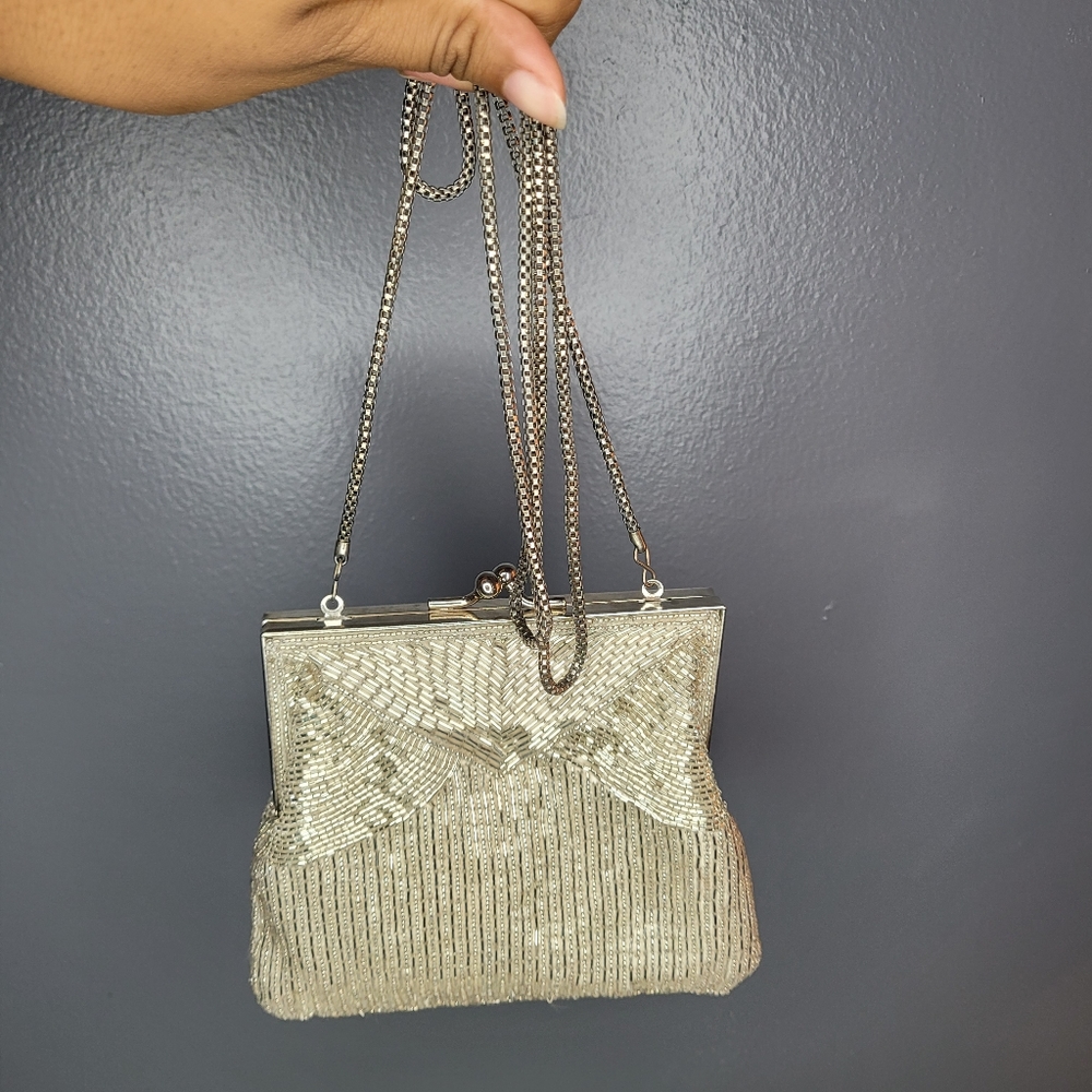 Vintage La Regale Silver Beaded Clutch Evening Handbag - Picture 3 of 5